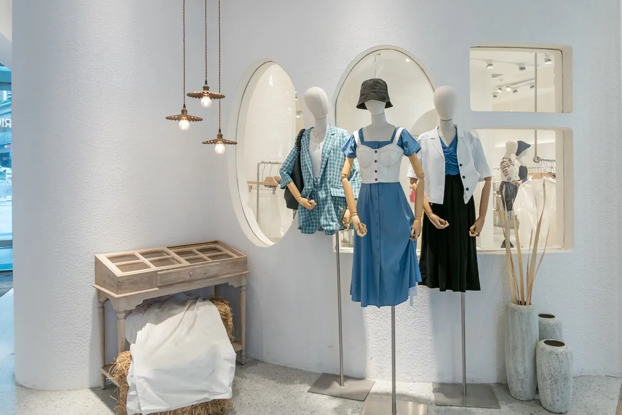 台南韓國服飾店推薦，台南市區逛街買女裝