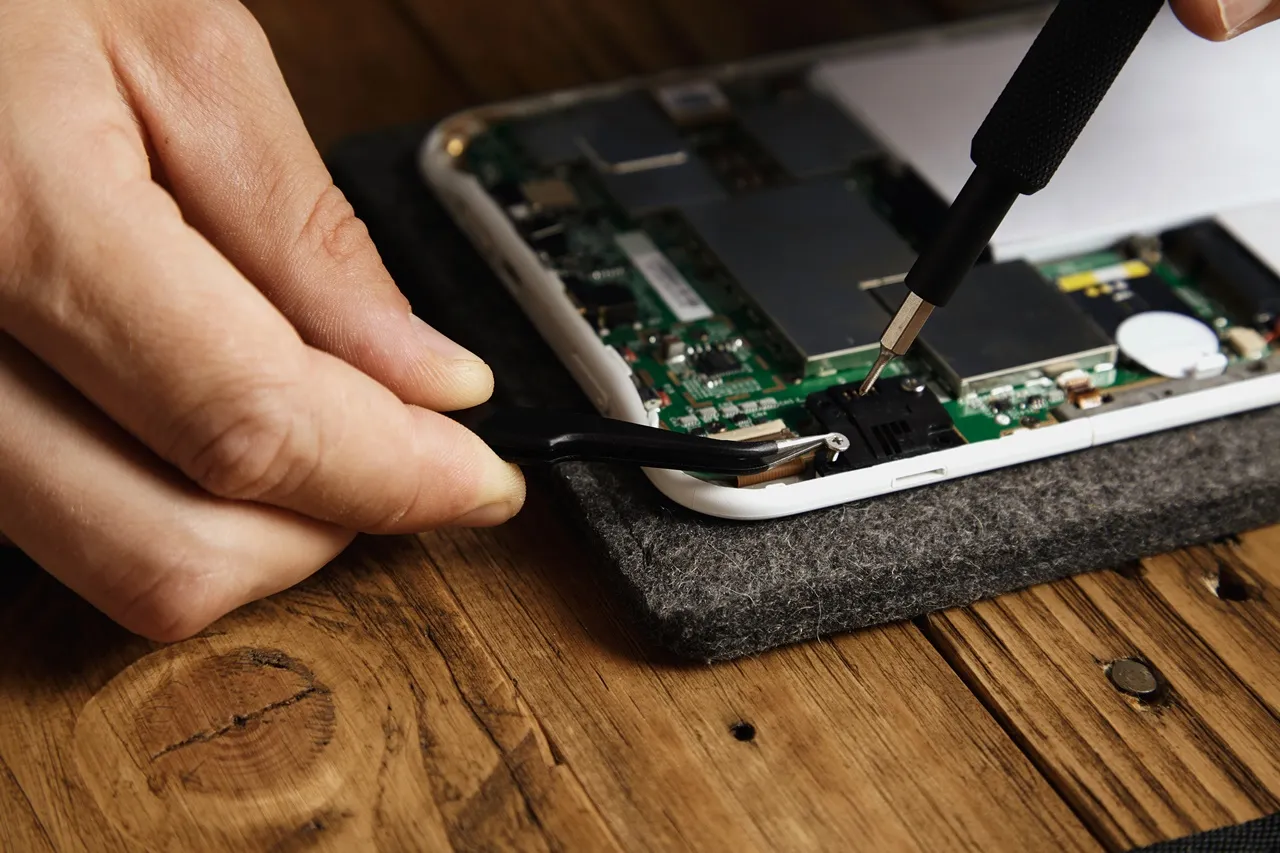 台南Apple授權代理維修中心，三星、華為、小米手機也可修理