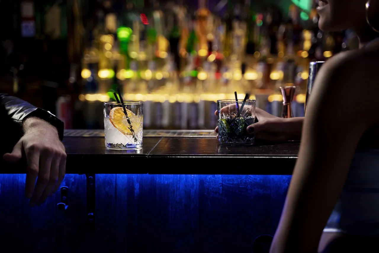 台南中西區、安平區酒吧民宿、住宿推薦，想喝酒？旅館參考名單